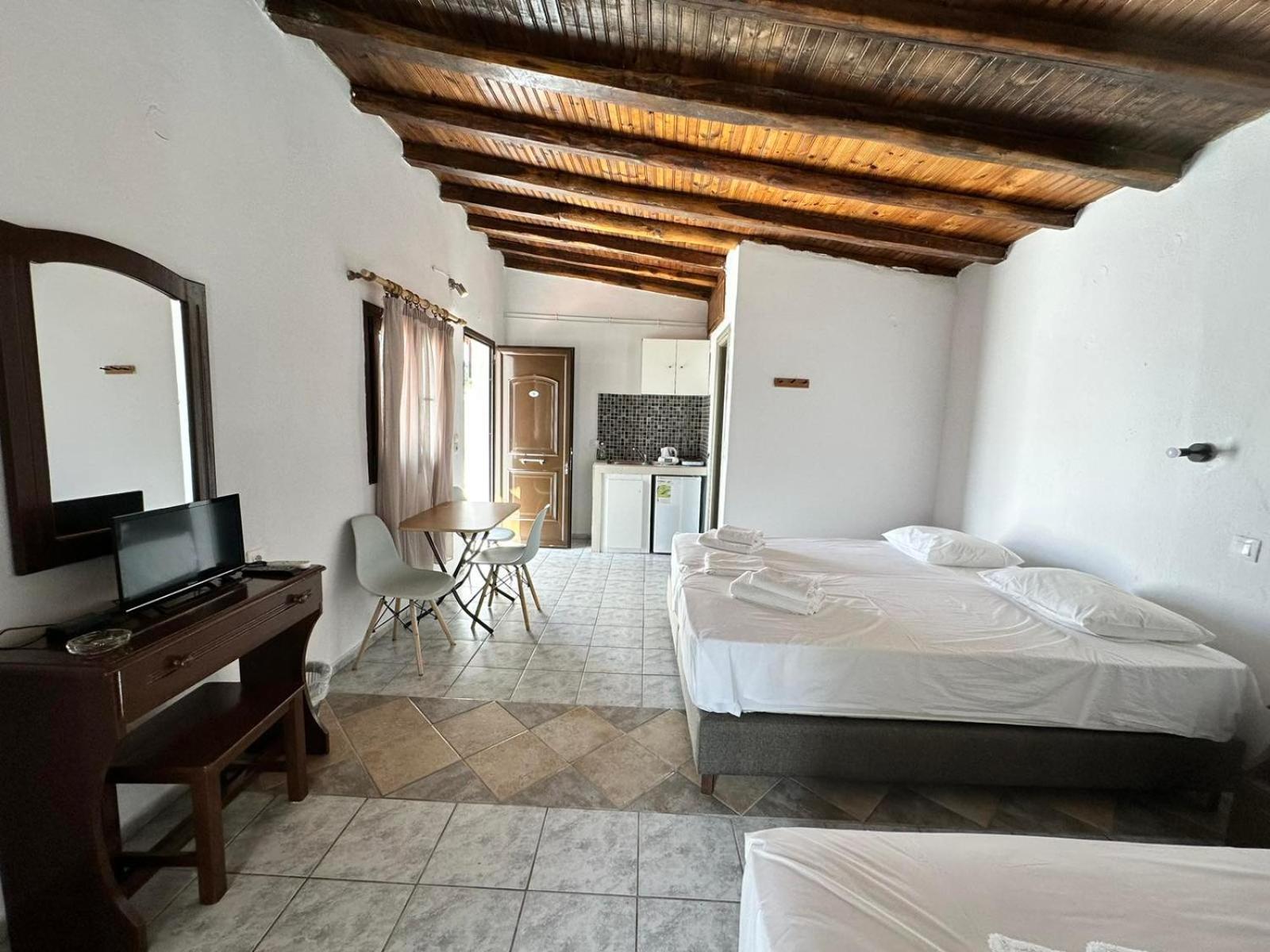 Villa Nikos Koukounaries Dış mekan fotoğraf